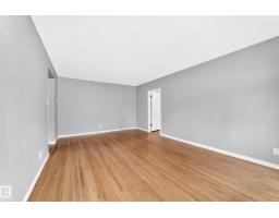 #8 7317 118 St Nw, Edmonton, AB T6G1S5 Photo 10