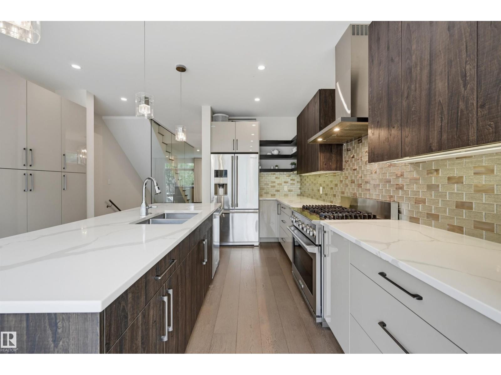 11109 UNIVERSITY AV NW - 12