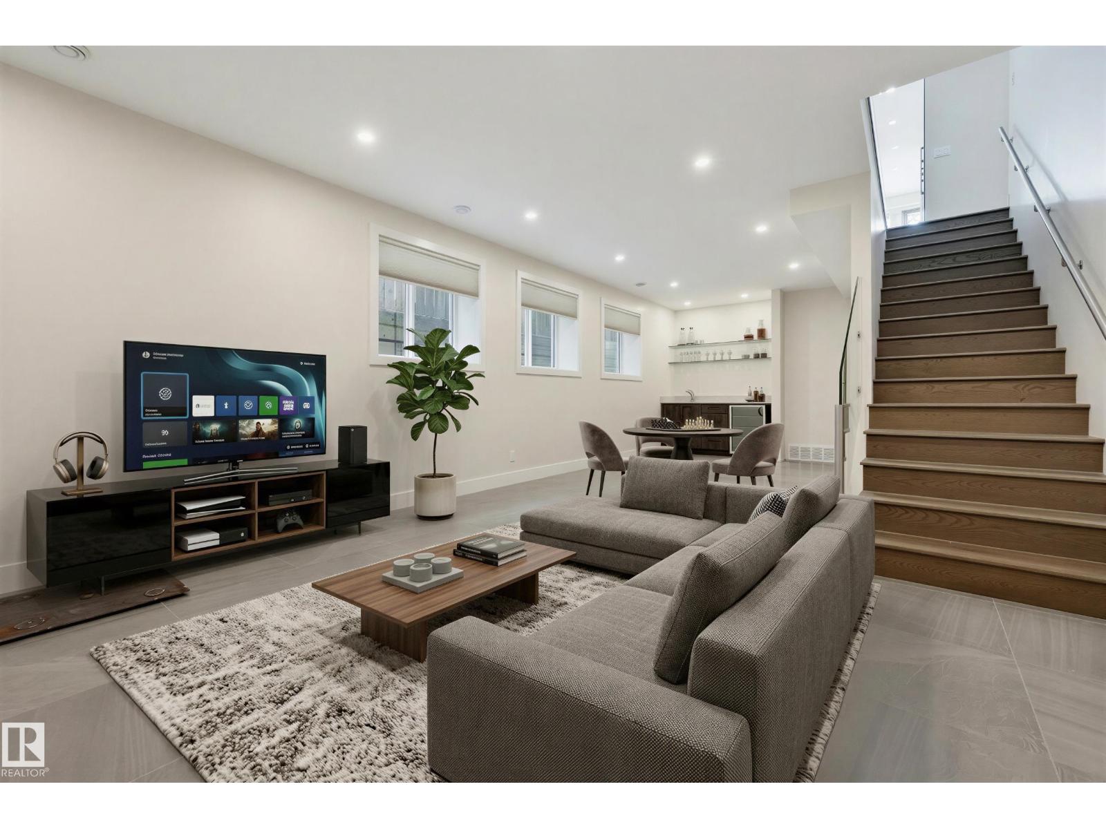 11109 UNIVERSITY AV NW - 40