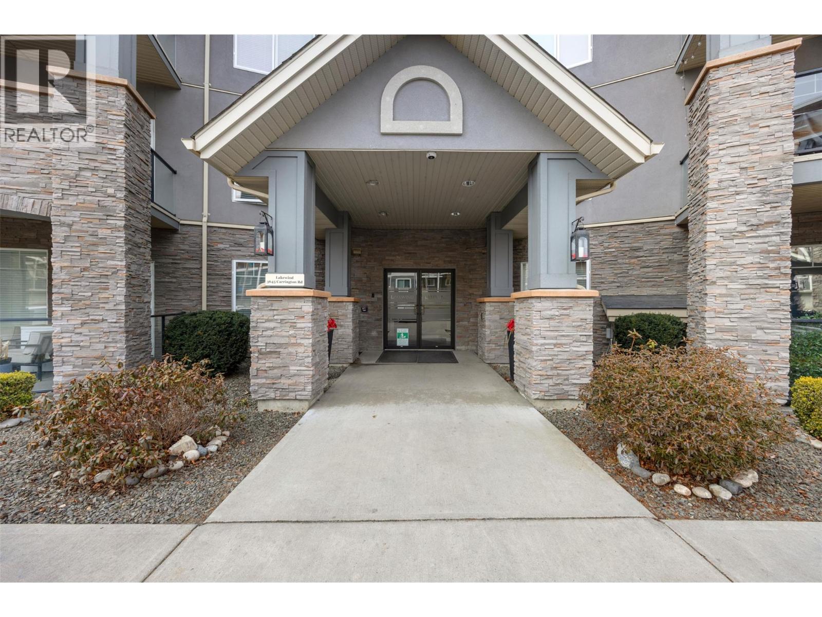 211 3645 Carrington Road, West Kelowna