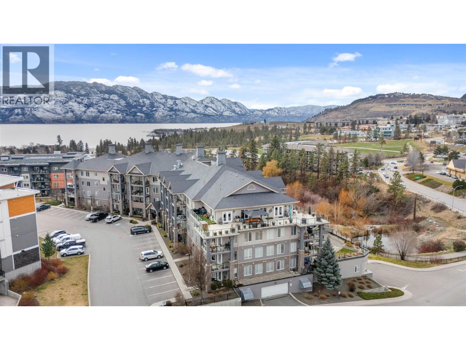 211 3645 Carrington Road, West Kelowna