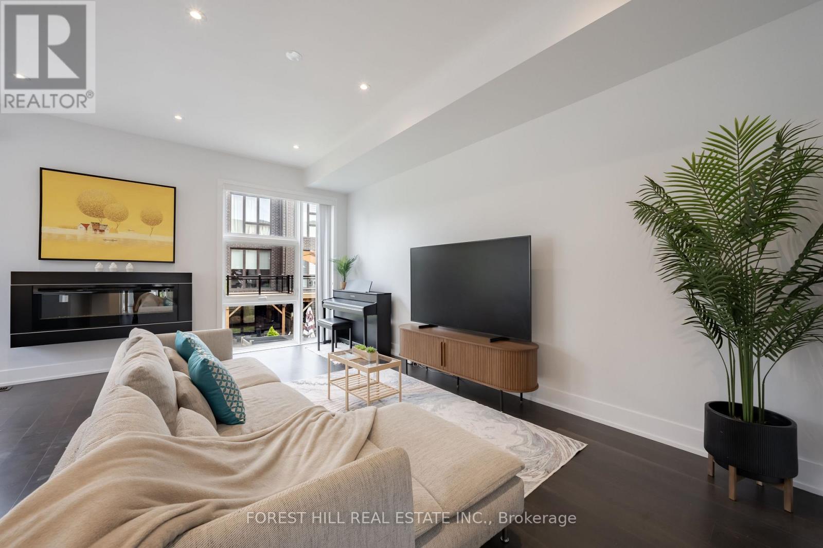9 SABLE ROAD - 27