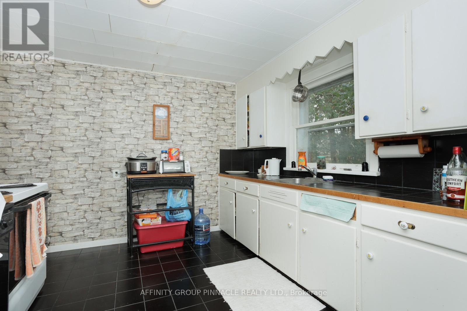 81 CEDAR BEACH ROAD, Brock (Beaverton) — photo 8