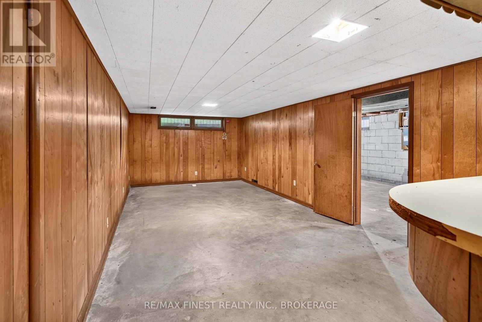 92 CLIFF CRESCENT - 31