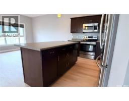 Primary Bedroom - 1 697 Sun Valley Drive, Estevan, SK S4A2X7 Photo 9