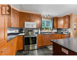 716 Cybulski Road, Madawaska Valley, ON K0J1B0 Photo 14