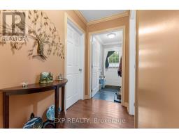 716 Cybulski Road, Madawaska Valley, ON K0J1B0 Photo 16