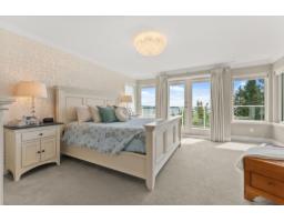 15507 Columbia Avenue, White Rock, BC V4B1K5 Photo 25