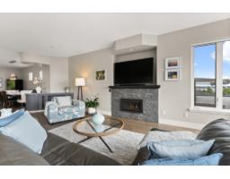 15507 Columbia Avenue, White Rock, BC V4B1K5 Photo 9