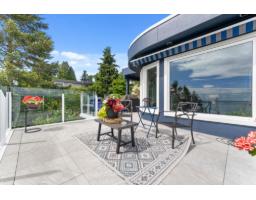 15507 Columbia Avenue, White Rock, BC V4B1K5 Photo 13