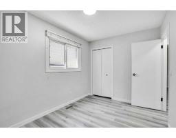 Laundry room - 60 Whitaker Close Ne, Calgary, AB T1Y5K3 Photo 16