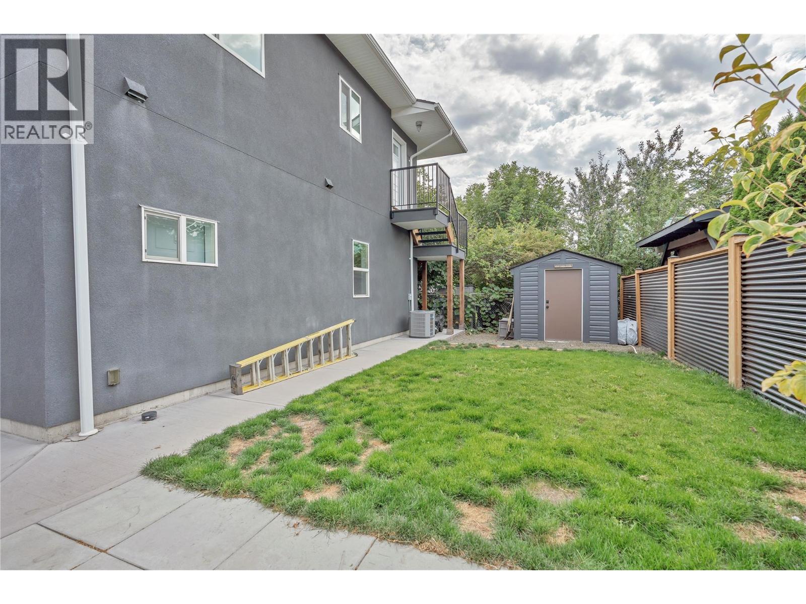 11317 Prairie Valley Road, Summerland