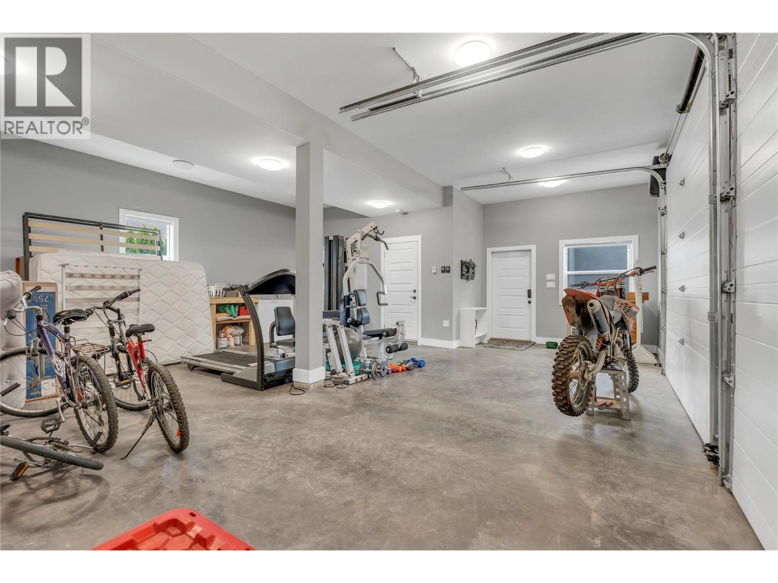 11317 Prairie Valley Road, Summerland