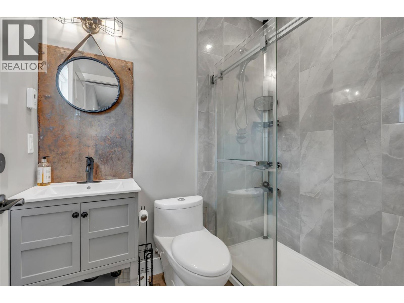 11317 Prairie Valley Road, Summerland