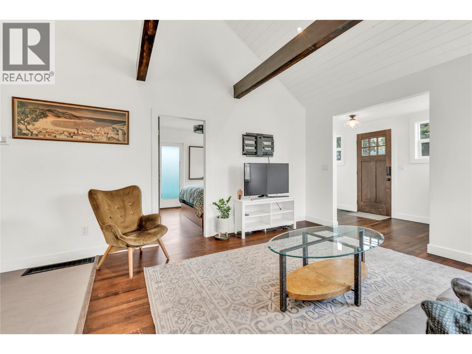 11317 Prairie Valley Road, Summerland