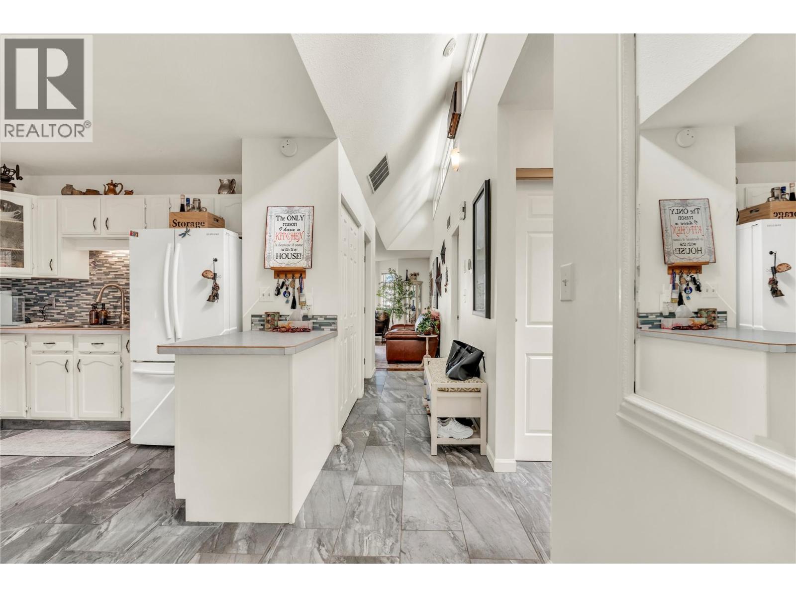 11222 Quinpool Road Unit# 1, Summerland