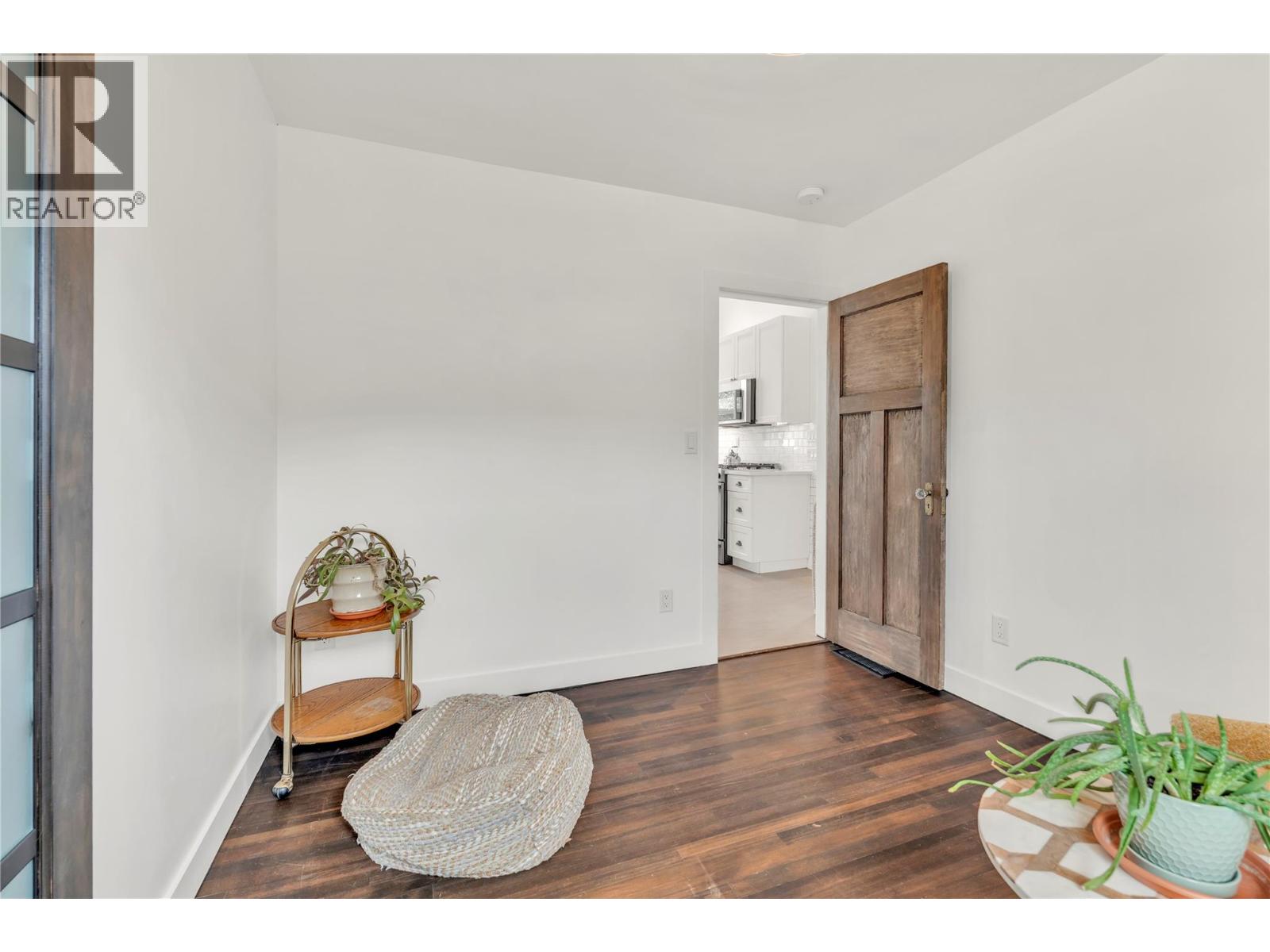 11317 Prairie Valley Road, Summerland
