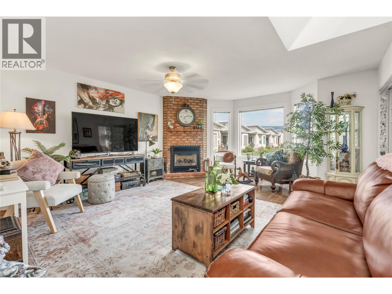 11222 Quinpool Road Unit# 1, Summerland
