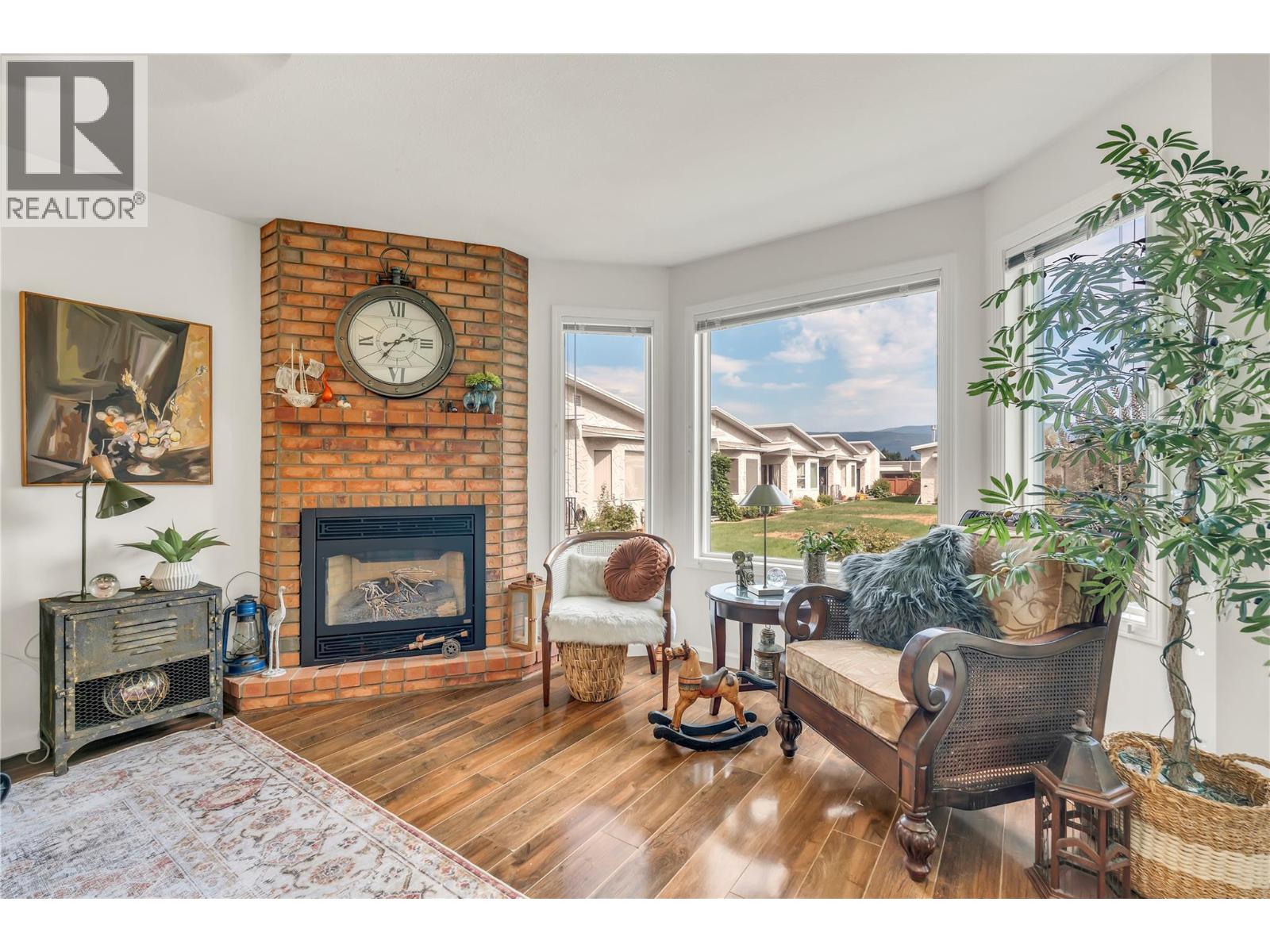 11222 Quinpool Road Unit# 1, Summerland