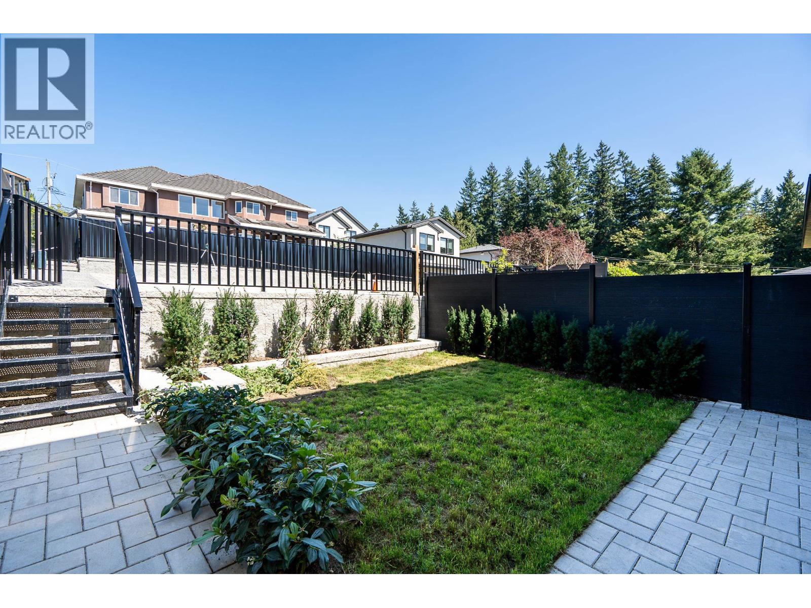 101 1149 DANSEY AVENUE, Coquitlam