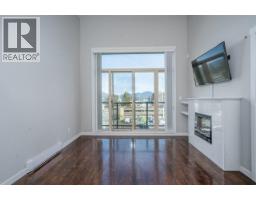 Ph 606 22318 Lougheed Highway, Maple Ridge, BC V2X2T4 Photo 8