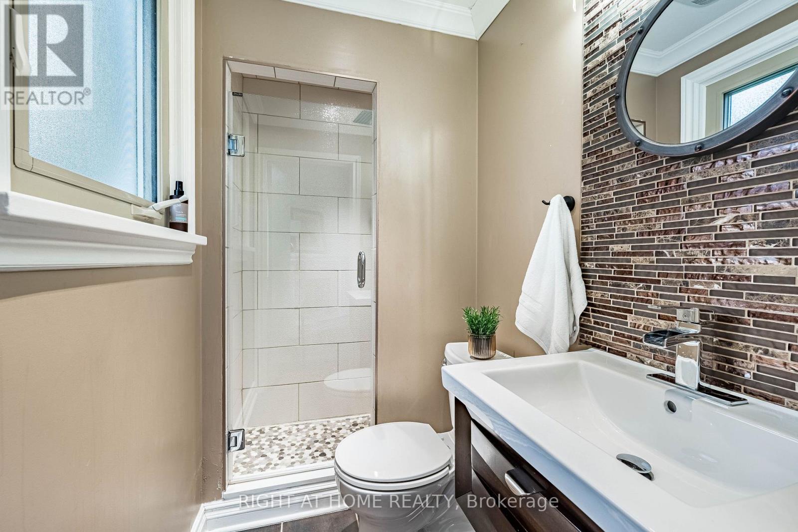 9 HILTS DRIVE - Image 8