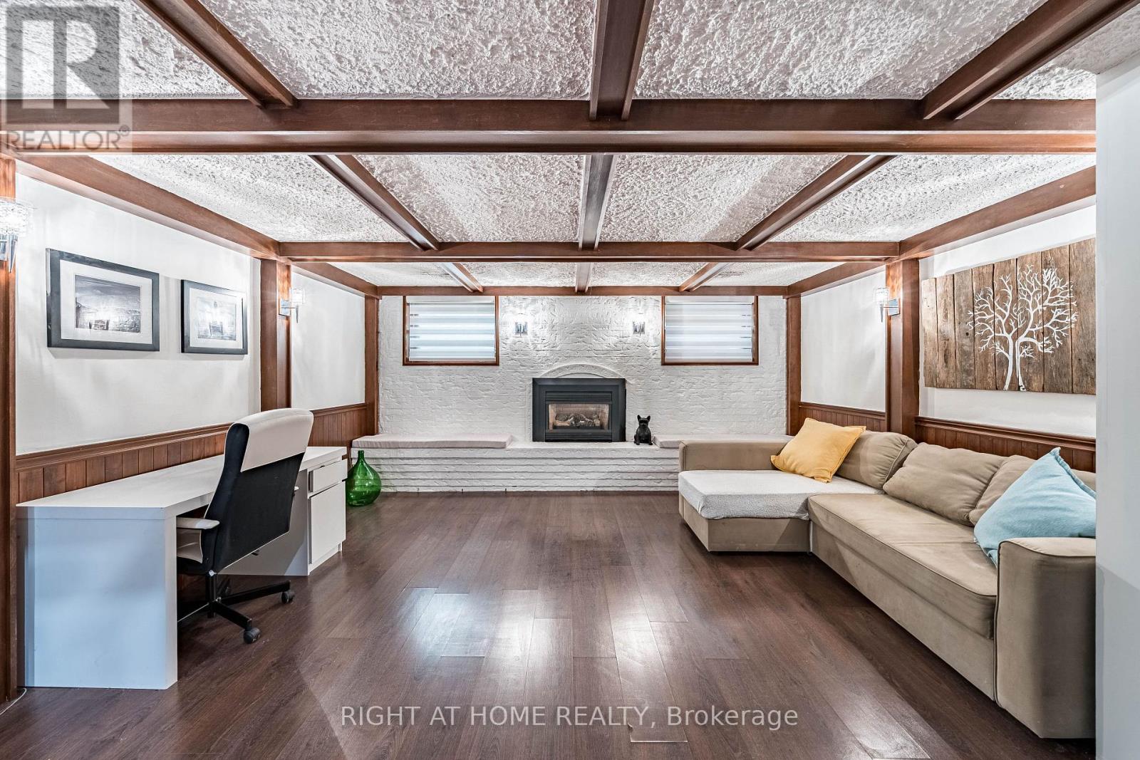 9 HILTS DRIVE - Image 30