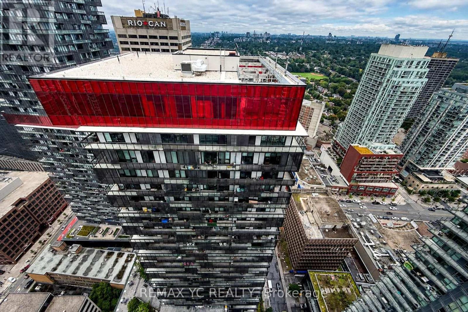 #3708 39 ROEHAMPTON AVENUE - Image 32