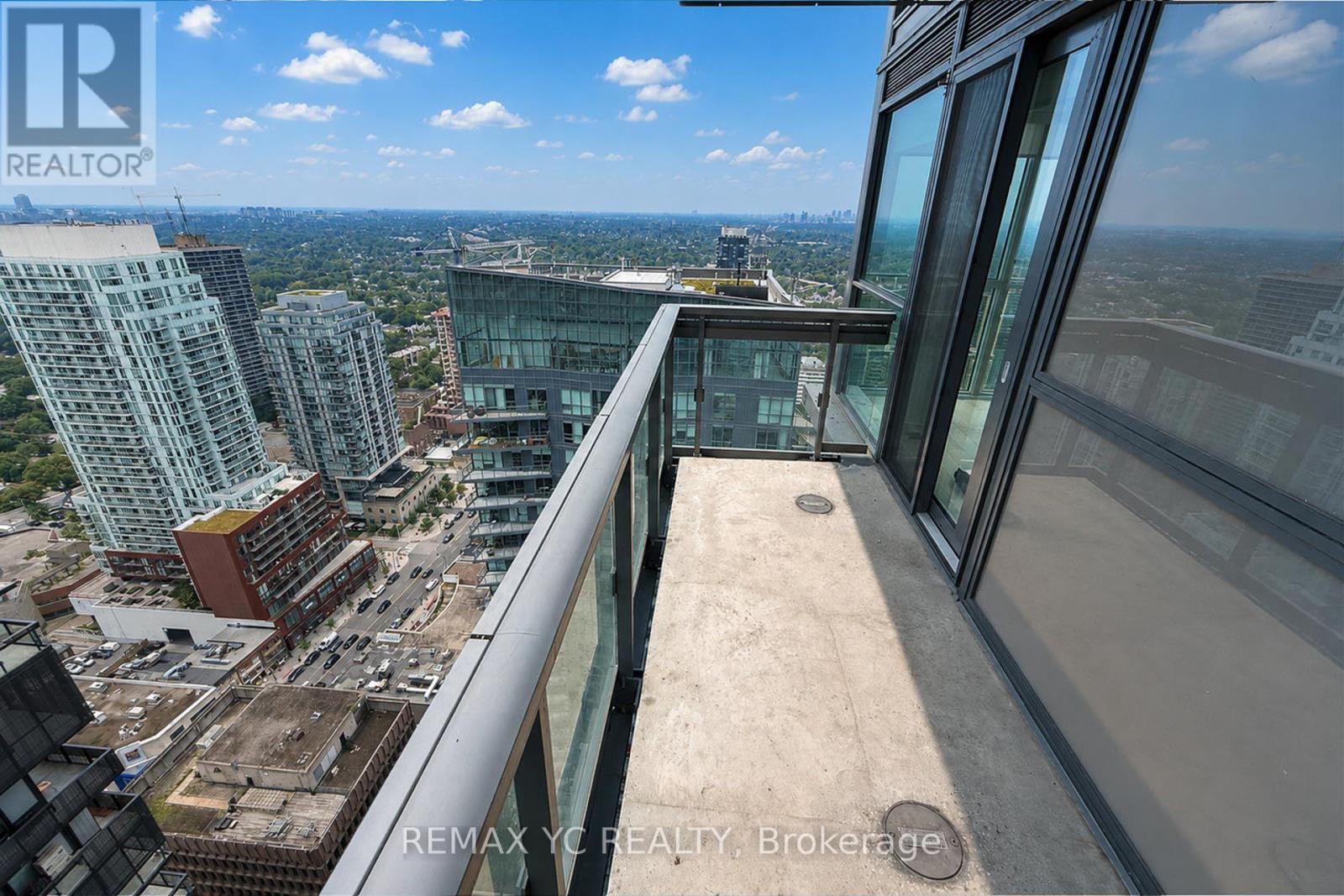 #3708 39 ROEHAMPTON AVENUE - Image 30