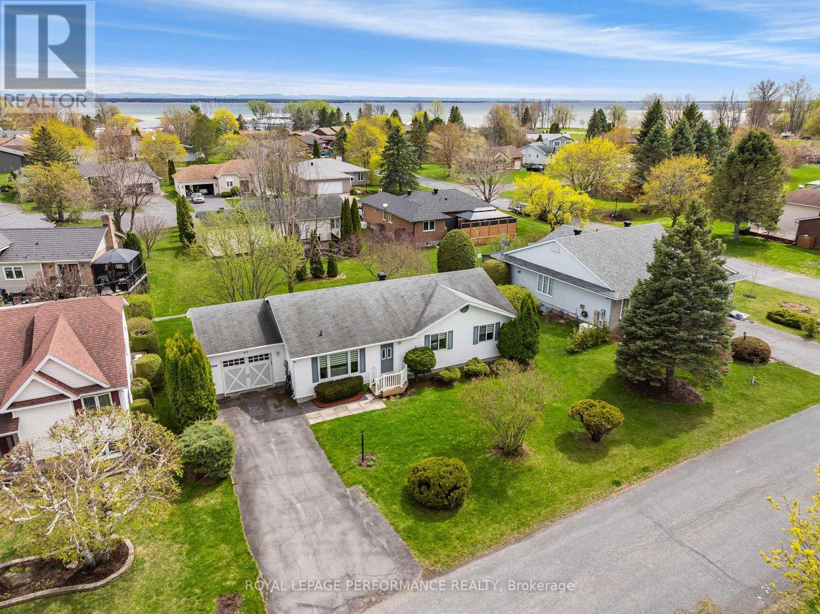 6277 MACRAE COURT - 2
