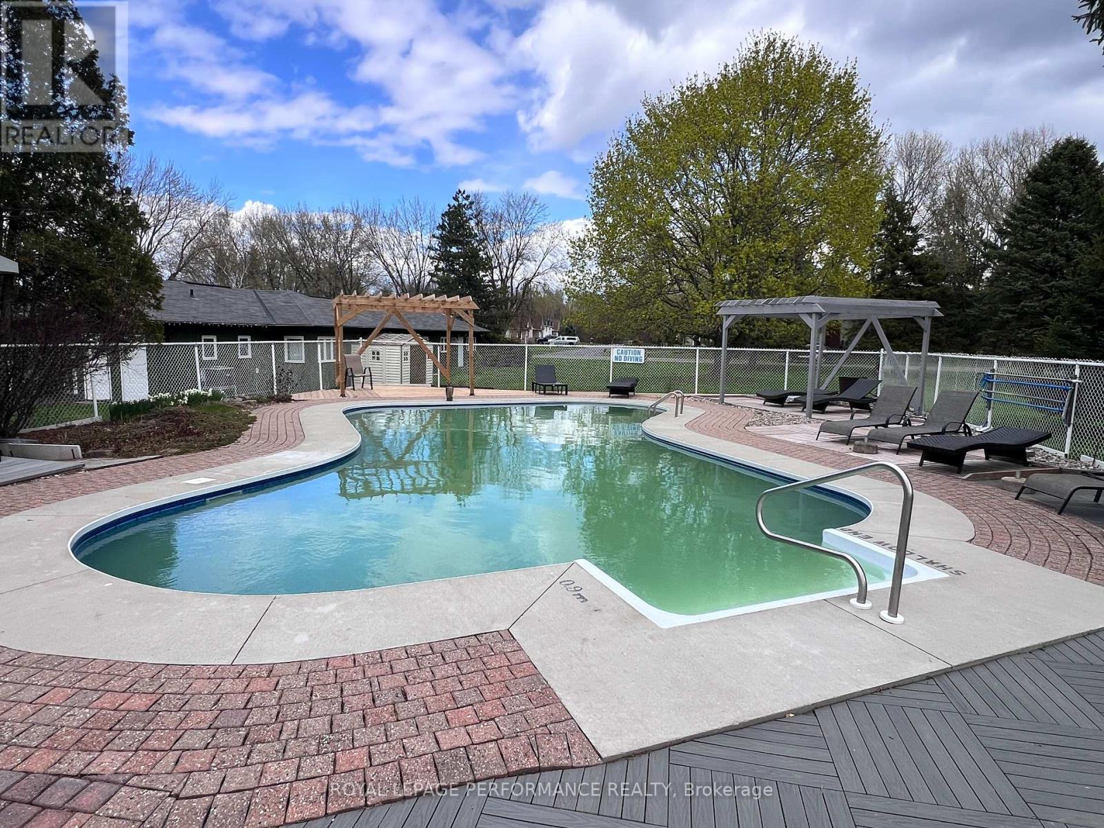 6277 MACRAE COURT - Image 38