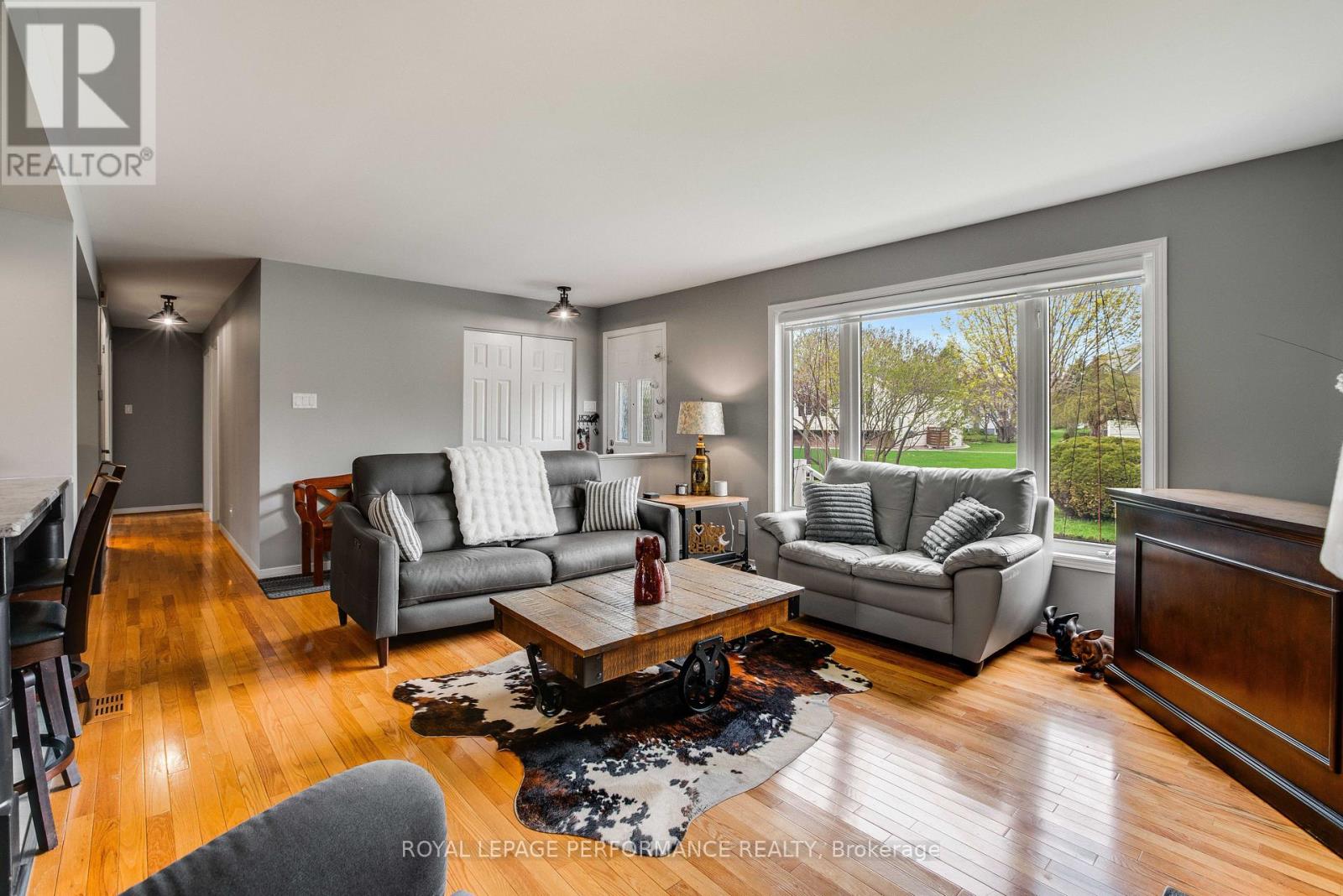 6277 MACRAE COURT - 5
