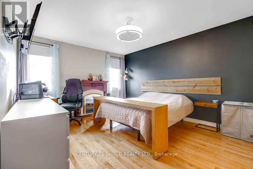 46 SUNSET BOULEVARD - Image 8