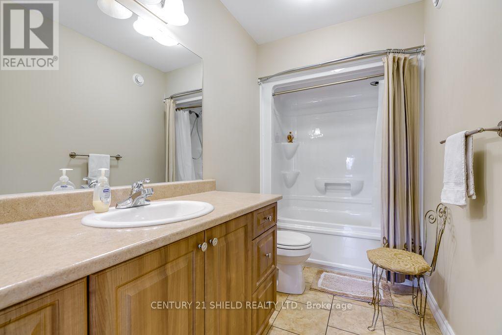 46 SUNSET BOULEVARD - Image 9