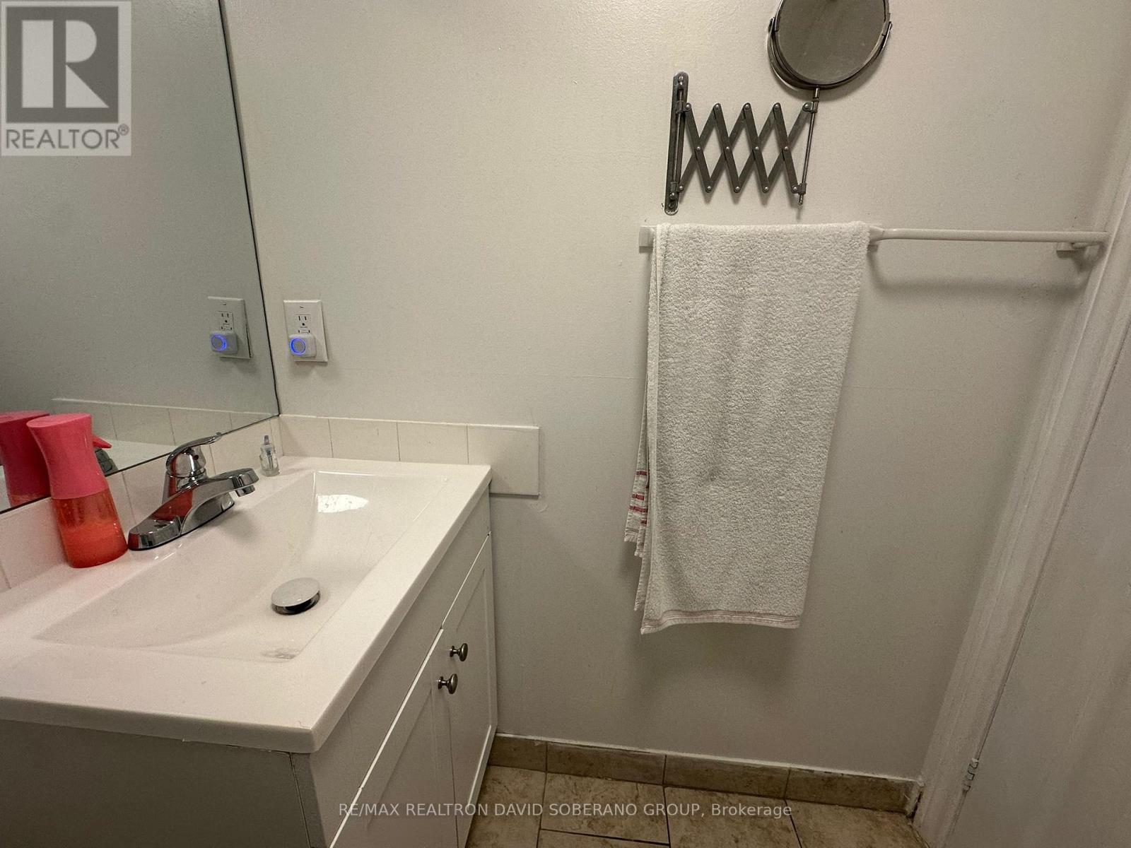 35 ALMORE AVENUE - 41