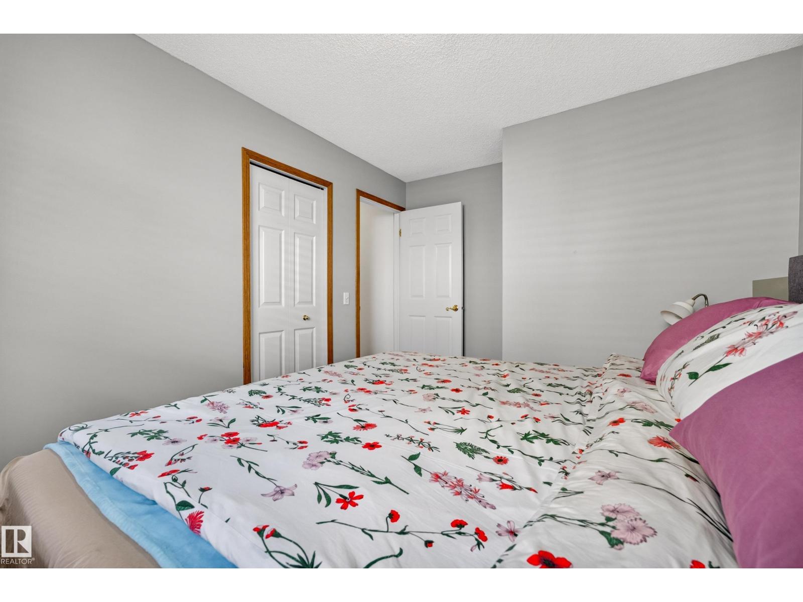 468 DAVENPORT PL - 39