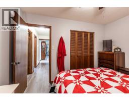 30 Noble Court Sw, Medicine Hat, AB T1A4A3 Photo 28