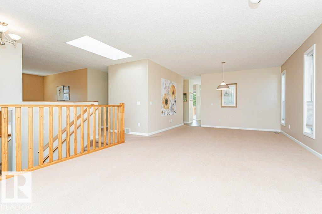 10439 14 AV NW - 10