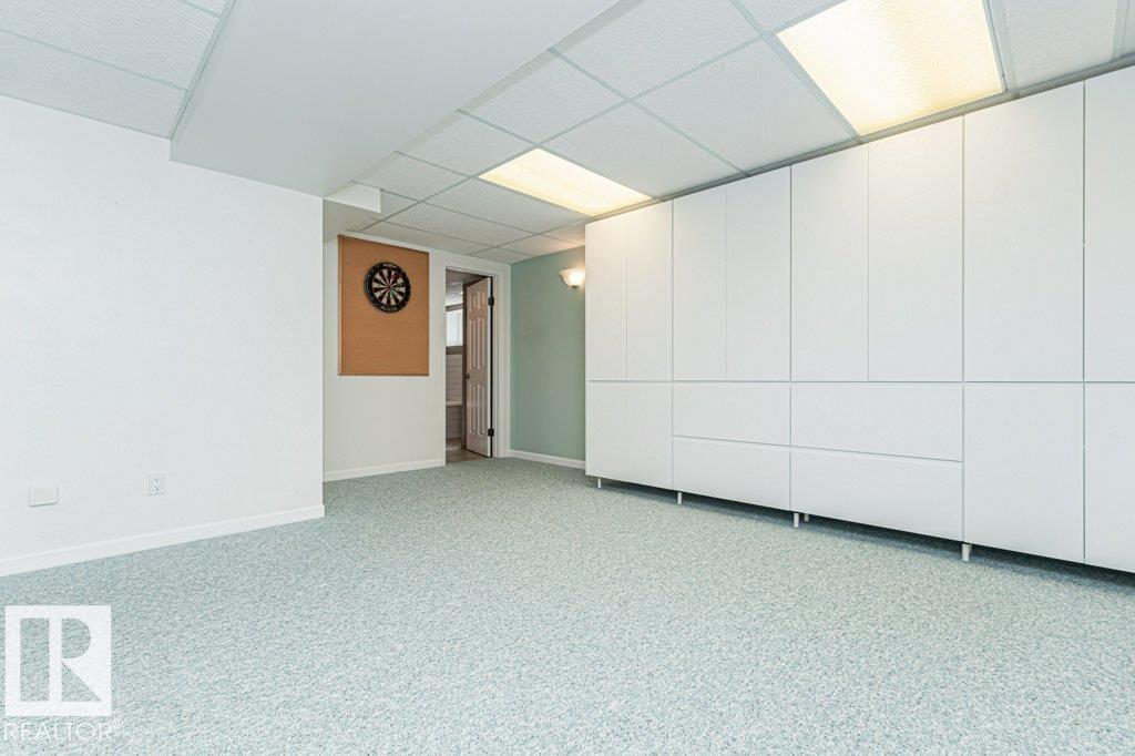 10439 14 AV NW - 36
