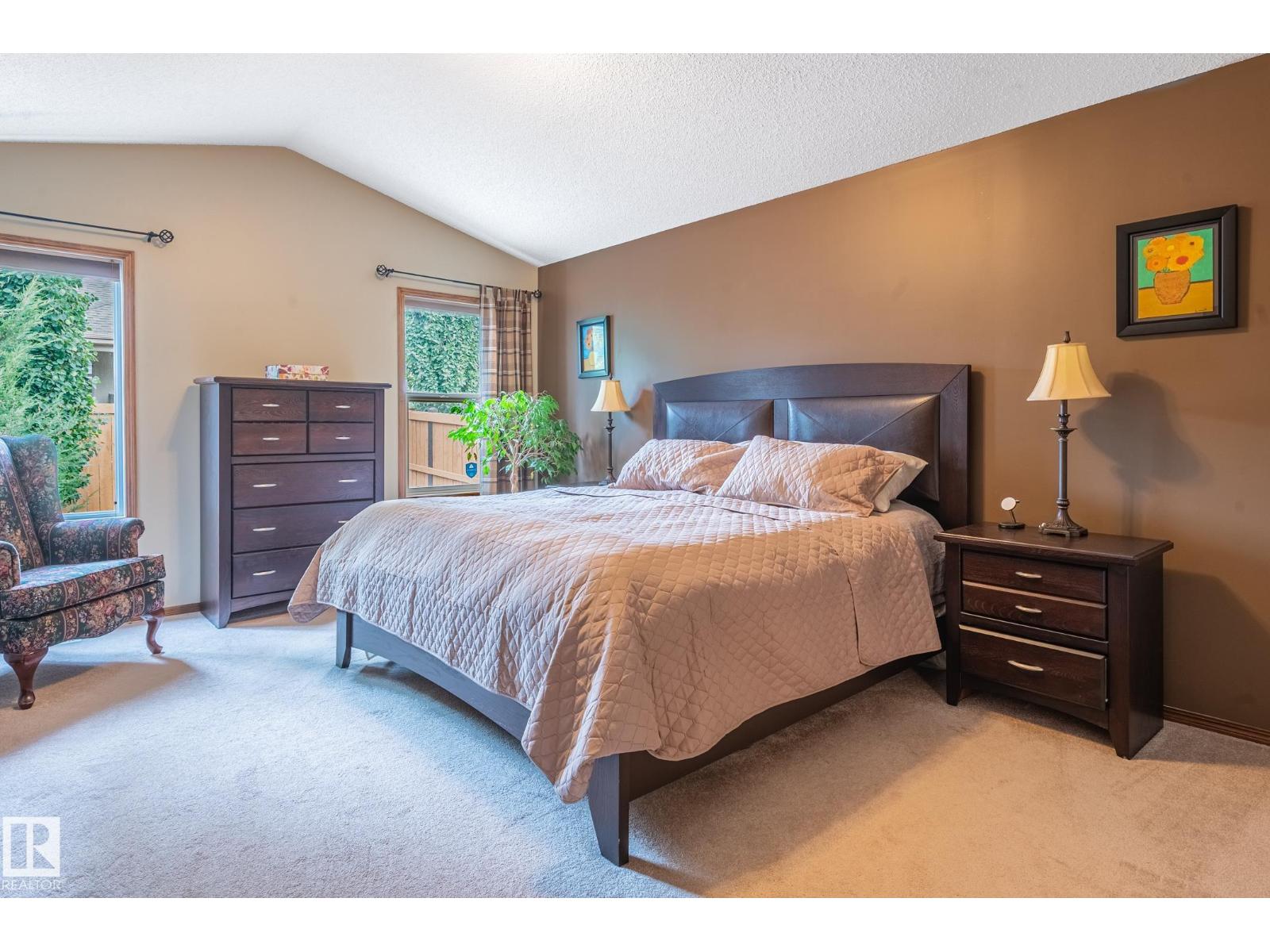 19 NEWTON PL - Image 25