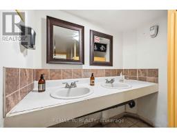 293 Roncesvalles Avenue, Toronto, ON M6R2M3 Photo 8