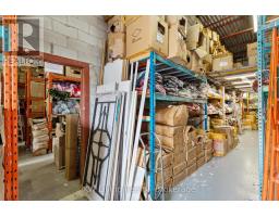 15 & 16 - 975 Pacific Gate, Mississauga, ON L5T1Y1 Photo 16