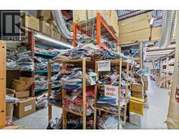 15 & 16 - 975 Pacific Gate, Mississauga, ON L5T1Y1 Photo 18