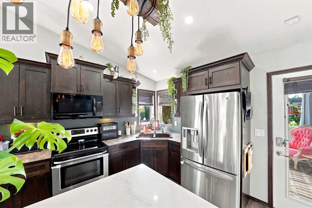 Listing photo – 59 Wildrose Drive, Sylvan Lake