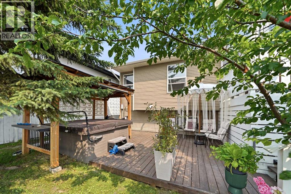 Listing photo – 59 Wildrose Drive, Sylvan Lake