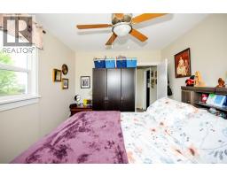 5223 46 Street, Camrose, AB T4V1H4 Photo 12