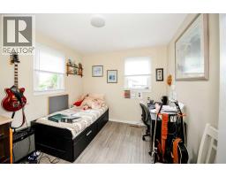 5223 46 Street, Camrose, AB T4V1H4 Photo 15