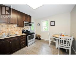5223 46 Street, Camrose, AB T4V1H4 Photo 17