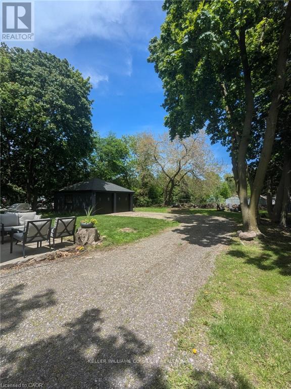 1429 HIGHWAY #8 ROAD - 38
