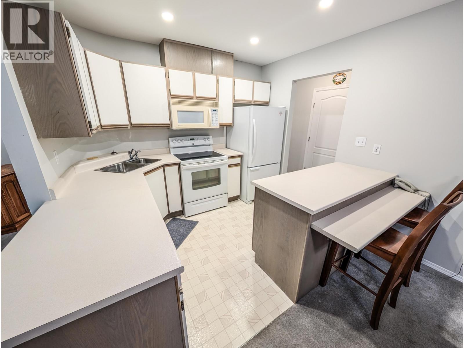 Bathroom of 105 7255 SOUTHRIDGE AVENUE · Prince George, BC